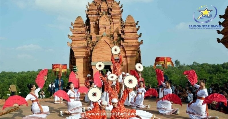 Khám Phá Lễ Hội Katê Của Người Chăm: Nét Đẹp Văn Hóa Đặc Sắc | Saigon Star Travel Lễ hội Katê của người Chăm