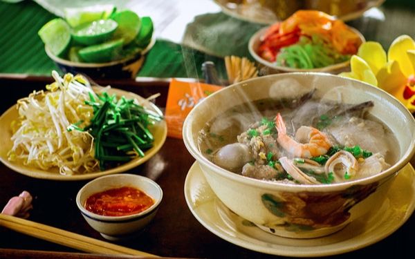 liet ke cac dac san tien giang dang mua ve lam qua 1