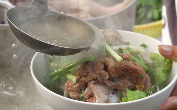 liet ke cac dac san tien giang dang mua ve lam qua 2