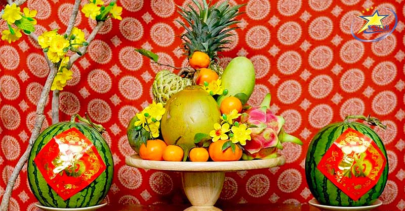 Mâm ngũ quả ngày Tết là một phần không thể thiếu của người Việt