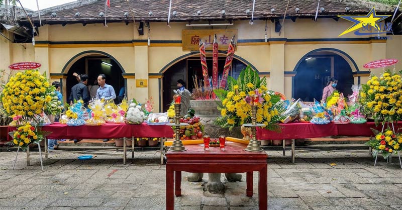 Miếu Bà Phi Yến - Điểm Du Lịch Tâm Linh Tại Tam Đảo | Saigon Star Travel Miếu Bà Phi Yến - Điểm Du Lịch Tâm Linh Tại Tam Đảo