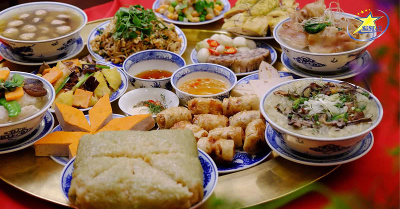 Món Ăn Ngày Tết - Khám phá Ẩm thực Tết 3 Miền | Saigon Star Travel Món ăn ngày Tết của Miền Bắc