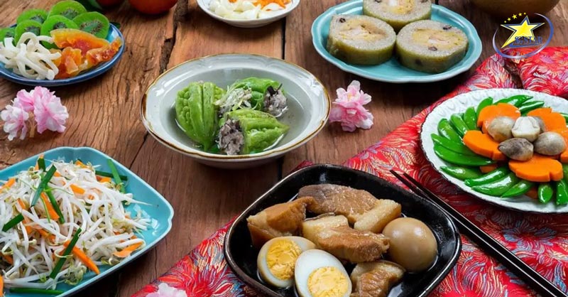 Món Ăn Ngày Tết - Khám phá Ẩm thực Tết 3 Miền | Saigon Star Travel Mâm cỗ Tết ở Miền Nam