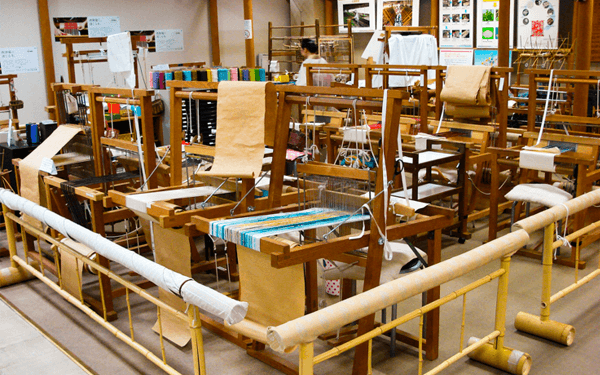 Đi tour Nhật Bản 30/4 ngắm hoa Tử Đằng hàng trăm năm tuổi | Saigon Star Travel di-tour-nhat-ban-30-4-ngam-hoa-tu-dang-hang-tram-nam-tuoi-4