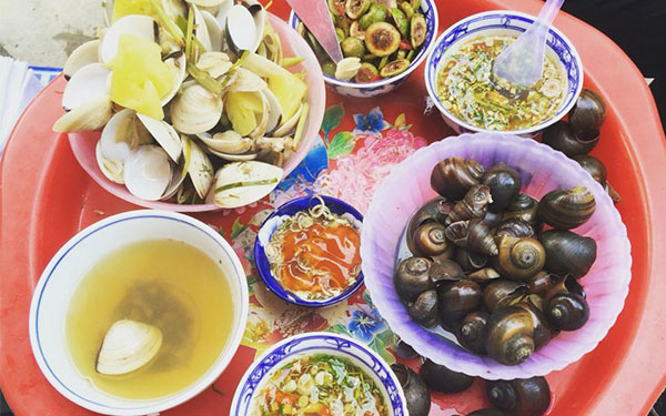 Nên ăn gì khi “lạc” vào con phố ẩm thực Tống Duy Tân - Hà Nội | Saigon Star Travel nen-an-gi-khi-lac-vao-con-pho-am-thuc-tong-duy-tan-ha-noi-5