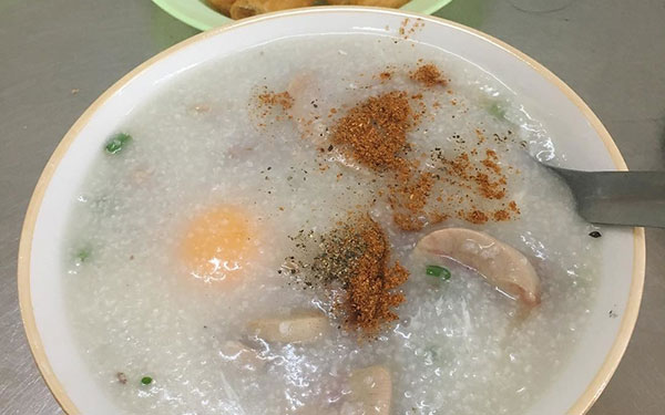 Nên ăn gì khi “lạc” vào con phố ẩm thực Tống Duy Tân - Hà Nội | Saigon Star Travel nen-an-gi-khi-lac-vao-con-pho-am-thuc-tong-duy-tan-ha-noi-8