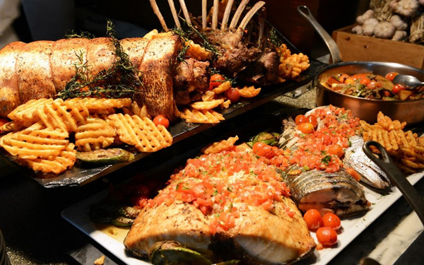 Ngắm trọn Bangkok tại tòa nhà 86 tầng Baiyoke Sky | Saigon Star Travel Các món Âu tại tầng 76 và 78