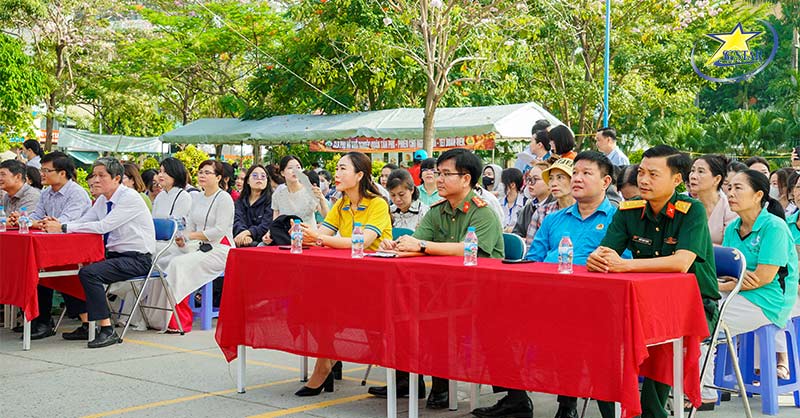 Saigon Star Travel tham dự Ngày Hội Văn hoá - Du lịch - Ẩm thực Quận Tân Phú Lần 2 năm 2024 | Saigon Star Travel ngay hoi vh dl at quan tan phu lan 2 2024 canh quan ngay hoi