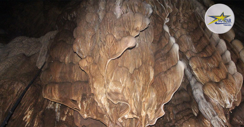 30/4 Đi Đâu? Top Địa Điểm Du Lịch 30/4 Và 1/5 Đẹp Nhất Năm Nay? | Saigon Star Travel ngu-dong-ban-on-hang-dong-quyen-ru-nam-tai-moc-chau