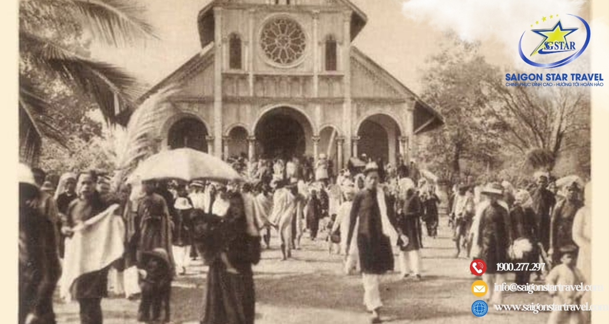 Nhà thờ gỗ Kon Tum năm 1918