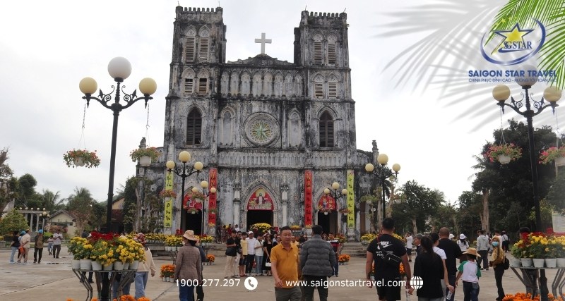 Nhà Thờ Mằng Lăng - Tour Phú Yên Quy Nhơn 3 ngày 2 đêm