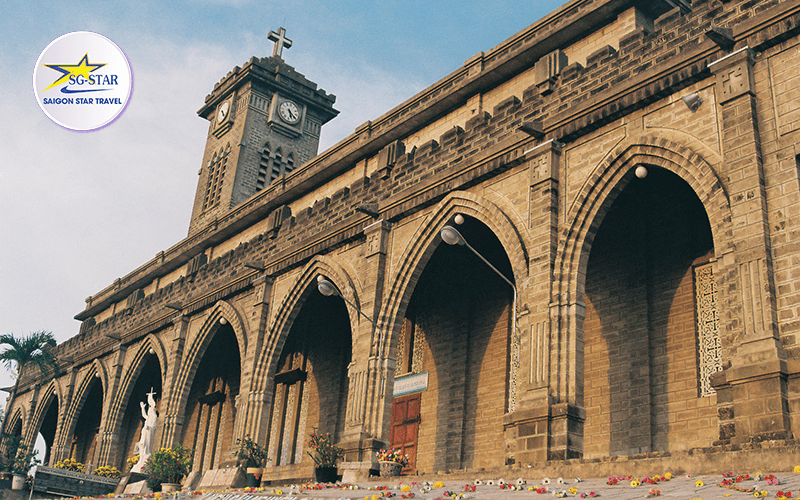 Khám phá nét đẹp không thể trộn lẫn của nhà thờ Núi Nha Trang | Saigon Star Travel nha-tho-nui-nha-trang-2