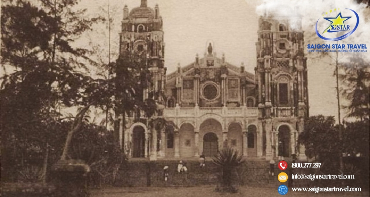 Nhà thờ Phủ Cam đầu thế kỷ XX