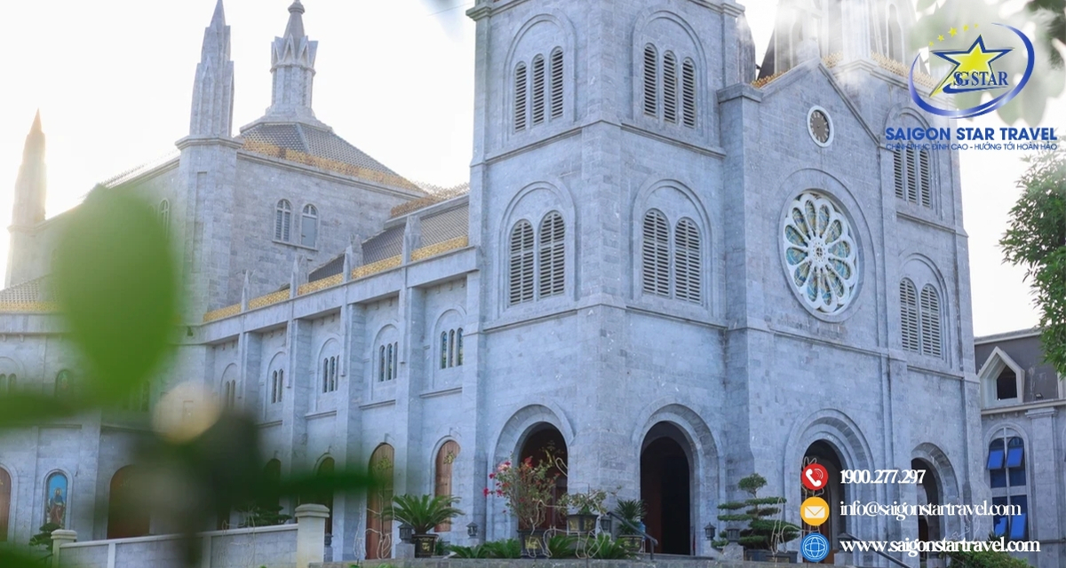 Nhà thờ Tam Tòa