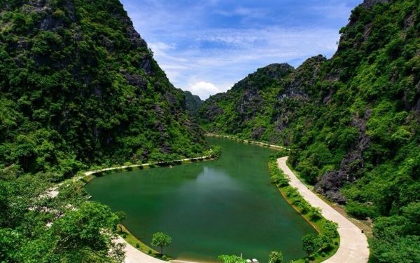 nhung khu du lich ninh binh nhat dinh phai toi 1 lan 1