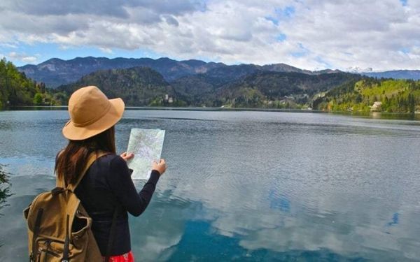 Những lưu ý khi đi du lịch 1 mình cho hành trình khám phá an toàn, trọn niềm vui | Saigon Star Travel nhung luu y khi di du lich 1 minh cho hanh trinh kham pha an toan tron niem vui 1