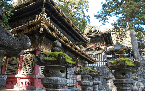 Đền Nikko Toshogu - Kiến Trúc Tráng Lệ Và Nguy Nga bậc nhất Nhật Bản | Saigon Star Travel den-nikko-toshogu-kien-truc-trang-le-va-nguy-nga-bac-nhat-4