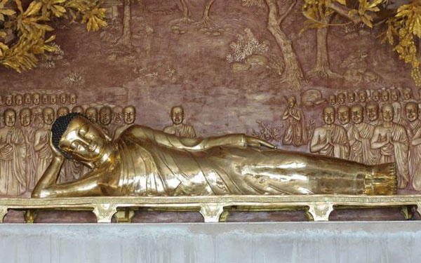 Pháp viện Minh Đăng Quang- Đóa hoa trang nghiêm giữa lòng Sài Gòn | Saigon Star Travel phap-vien-minh-dang-quang-sai-gon-4