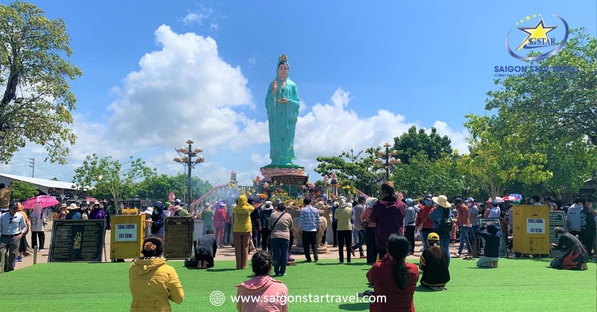 Hoạt động lễ bái, cầu an, cầu ngư