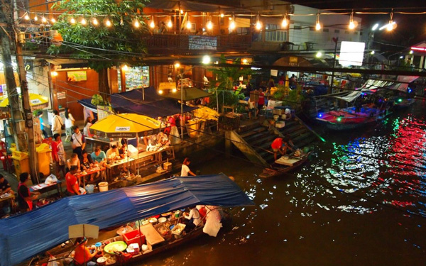 Chợ nổi Amphawa về đêm
