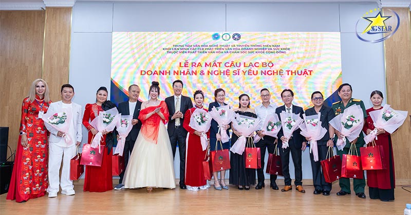 Saigon Star Travel tham dự Sự kiện ra mắt CLB Doanh nhân & Nghệ sĩ yêu Nghệ thuật | Saigon Star Travel saigon star tham du su kien ra mat clb doanh nhan va nghe si yeu nghe thuat 4