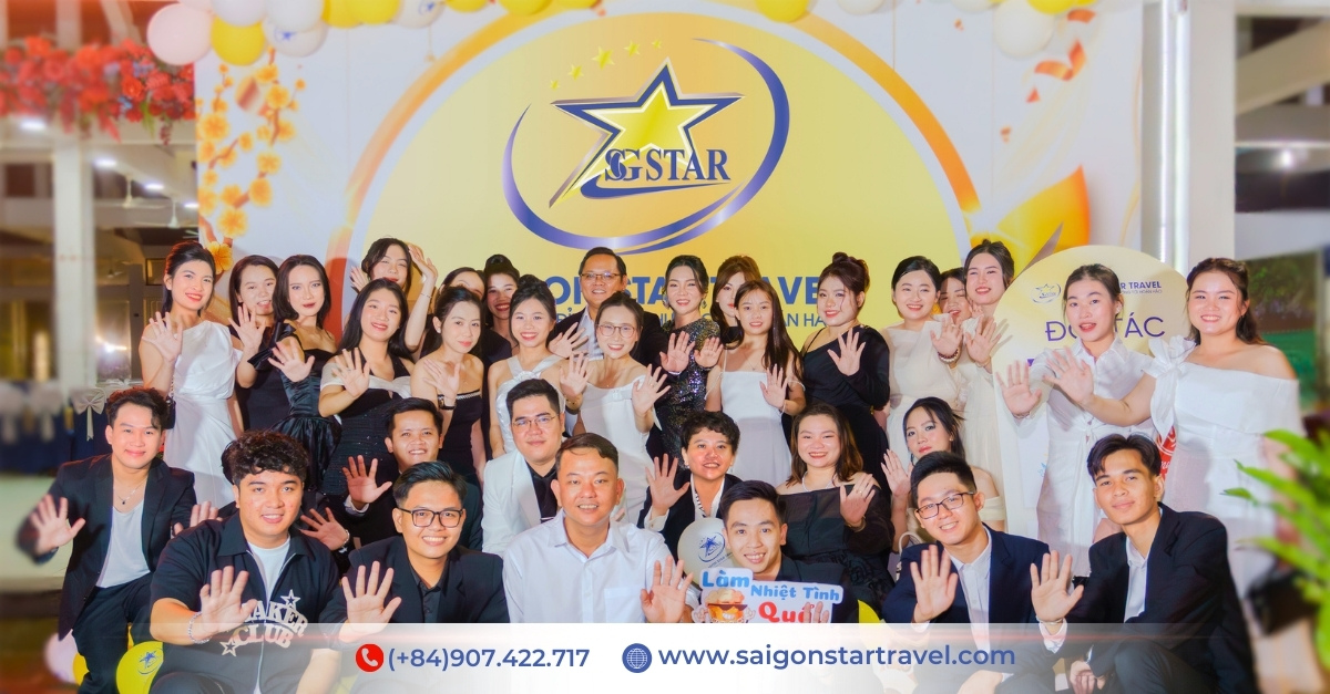 Saigon Star Travel | Cty cho thuê xe đưa đón công nhân viên tại TpHCM