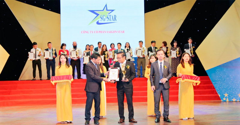saigon-star-travel-thuong-hieu-cho-thue-xe-uy-tin-tai-tphcm