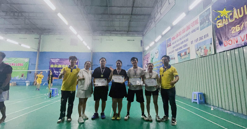 Saigon Star Travel tổ chức chương trình “ VẬN HỘI THỂ THAO 2023” ĐỢT 1 chào mừng ngày 30/4 - 1/5 | Saigon Star Travel Các giải thưởng được trao cho 2 đội xuất sắc nhất