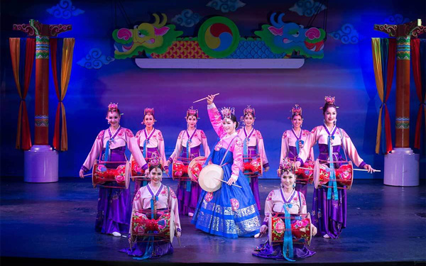 Cần cung cấp thông tin khách sạn để đặt vé Show trong trường hợp đi tự túc