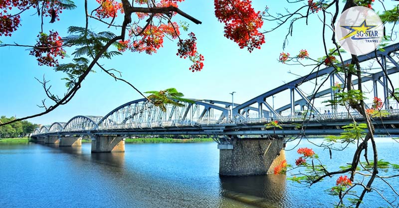 Tháng 3 Nên Đi Du Lịch Ở Đâu? List Điểm Du Lịch Tháng 3 Hấp Dẫn 
Lỗi giao diện: file 'snippets/shortcode-current_date.bwt' không được tìm thấy
 | Saigon Star Travel song-huong-em-dem-om-tron-thanh-pho-hue-vao-long