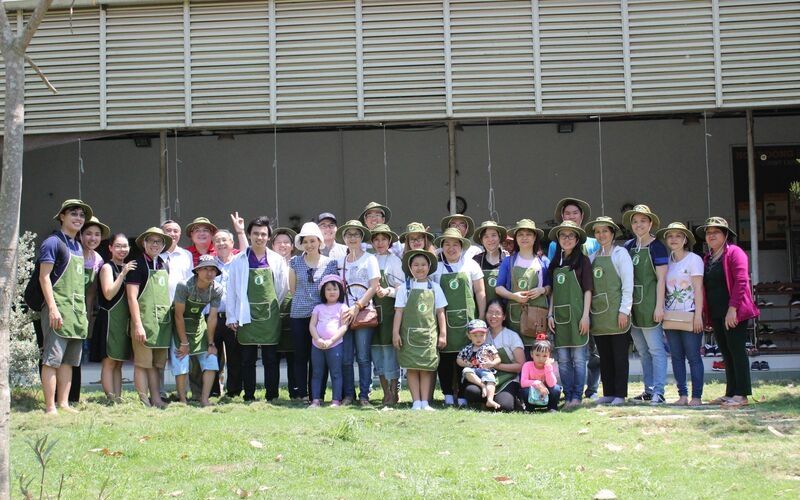 MỘT NGÀY BÉ LÀM NÔNG DÂN- NÔNG TRẠI SUNNY FARM | Saigon Star Travel sunny-farm-4