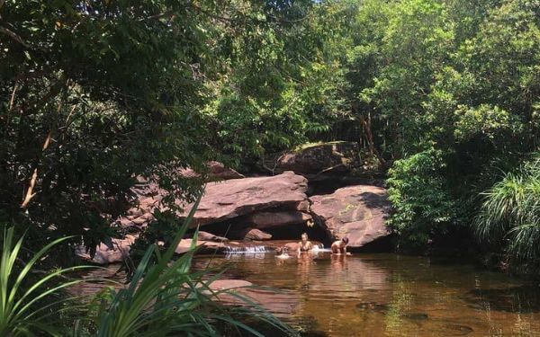 Khám phá vẻ đẹp tựa tiên cảnh của Suối Đá Bàn Phú Quốc | Saigon Star Travel suoi-da-ban-phu-quoc-004 (1)