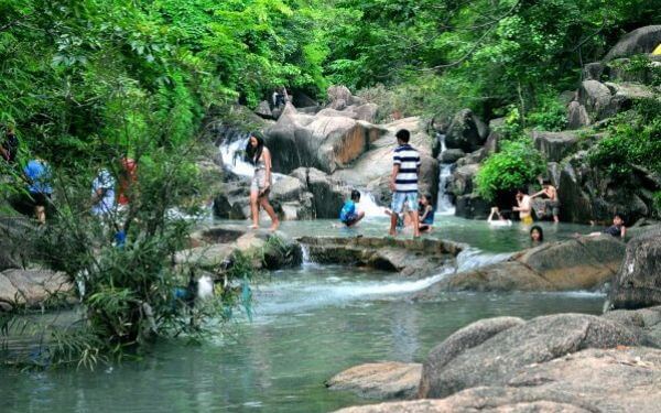 Khám phá vẻ đẹp tựa tiên cảnh của Suối Đá Bàn Phú Quốc | Saigon Star Travel suoi-da-ban-phu-quoc-006 (1)