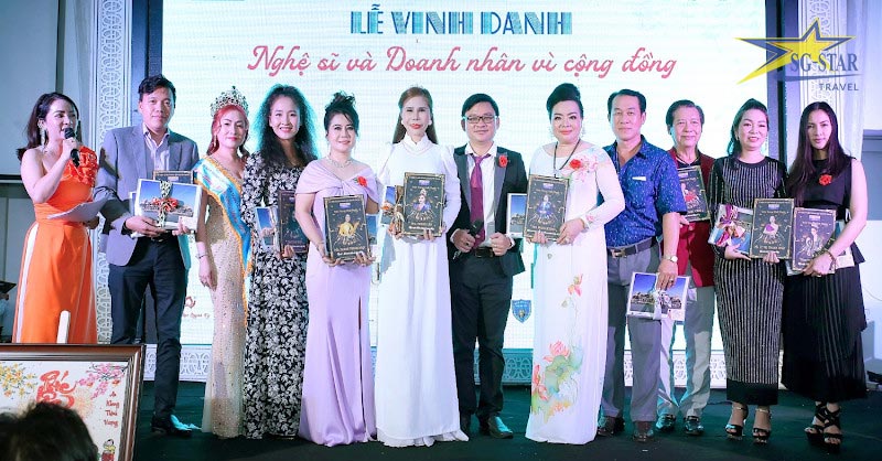 CEO Saigon Star Được Vinh Danh "Doanh nhân vì Cộng Đồng" | Saigon Star Travel tam4