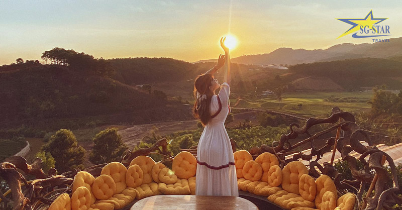 Tất tần tật về kinh nghiệm du lịch Tết Đà Lạt 2025 | Saigon Star Travel "Sóng ảo" ở KDL Thúy Thuận - du lịch Đà Lạt Tết Nguyên Đán