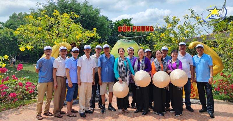 Du Xuân Tết với Tour Du lịch Miền Tây 2 Ngày 1 Đêm | Saigon Star Travel Tham quan Khu Du Lịch Cồn Phụng