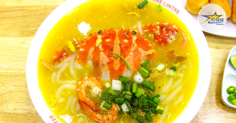 Tô bánh canh Lintee đầy chấy lượng với “chiếc” ghẹ xanh to đùng