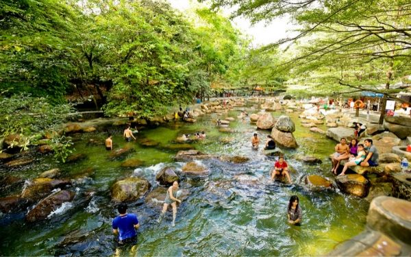 tong hop nhung khu du lich gan sai gon di trong ngay 4