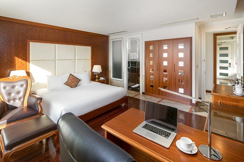 Top 5 khách sạn gần sân bay quốc tế Đà Nẵng tốt nhất | Saigon Star Travel top-5-khach-san-gan-san-bay-quoc-te-da-nang-tot-nhat-6