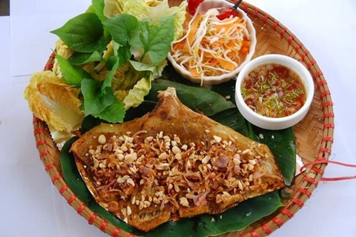 top-5-loai-dac-san-kho-lam-qua-ly-tuong-o-da-nang-1