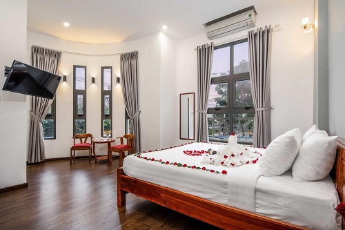 Top 5 nhà nghỉ giá rẻ gần sân bay Đà Nẵng | Saigon Star Travel top-5-nha-nghi-gia-re-gan-san-bay-da-nang-4
