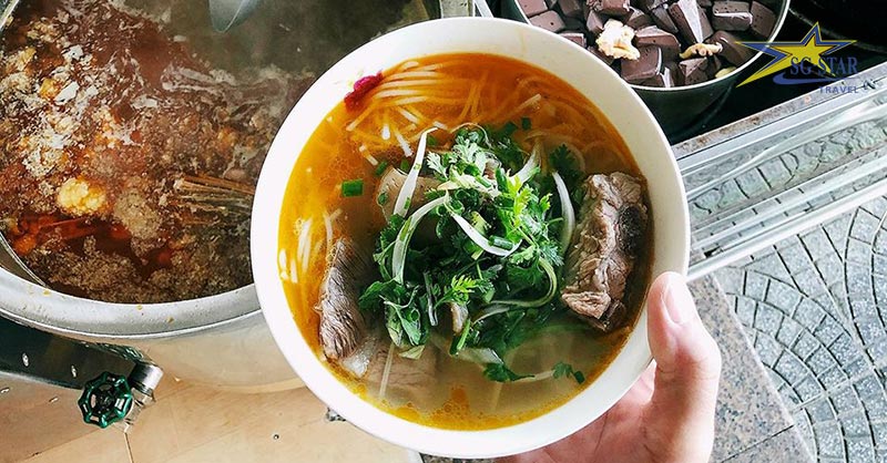 Top 5 quán bún bò Huế ngon, nổi tiếng nhất tại Đà Nẵng | Saigon Star Travel Quán bún Hương- bún bò Huế ở Đà Nẵng