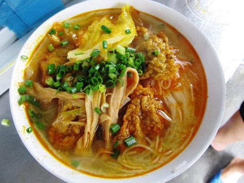 top-5-quan-bun-cha-ngon-noi-tieng-nhat-o-da-nang-3