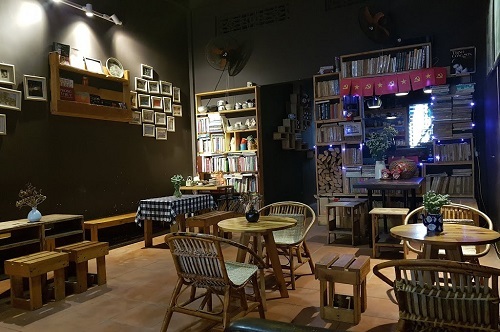 top-5-quan-cafe-sach-view-dep-yen-tinh-nhat-o-da-nang-3