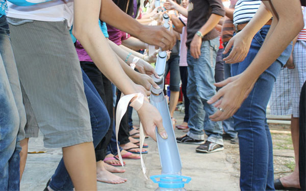 Top 5 trò chơi team building bãi biển hấp dẫn và thú vị | Saigon Star Travel top-5-tro-choi-team-building-bai-bien-hap-dan-va-thu-vi-5