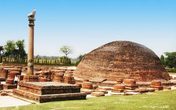 tour an do hanh huong ve vung dat phat 8