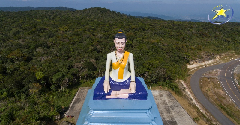Viếng Tượng Yeay Mao trong Tour Campuchia Tết Nguyên Đán 2025
