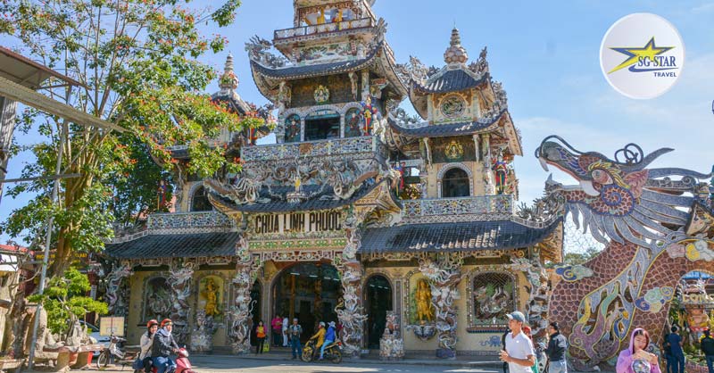 Ghé thăm Chùa Linh Phước (Chùa Ve Chai) - Tour Du lịch Đà Lạt 2 Ngày 2 Đêm
