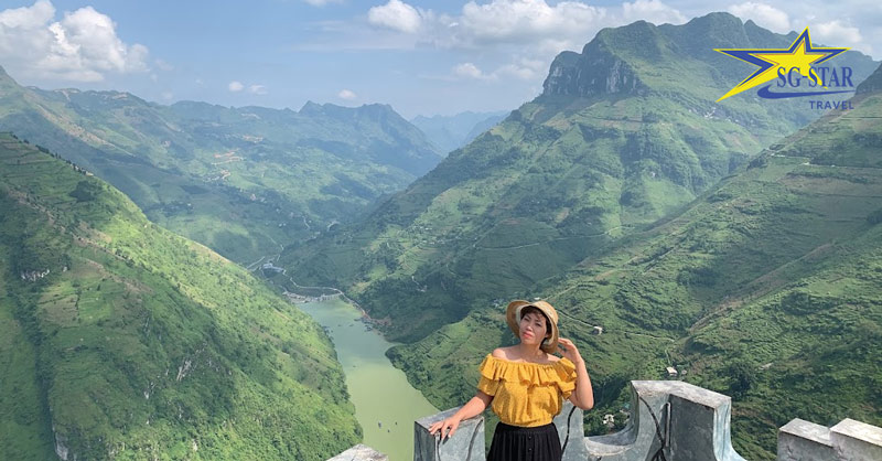 Tour Du Lịch Hà Giang 3 Ngày 3 Đêm - Cao Nguyên Đá Đồng Văn | Saigon Star Travel Tour Du Lịch Hà Giang 3 Ngày 3 Đêm - Cao Nguyên Đá Đồng Văn