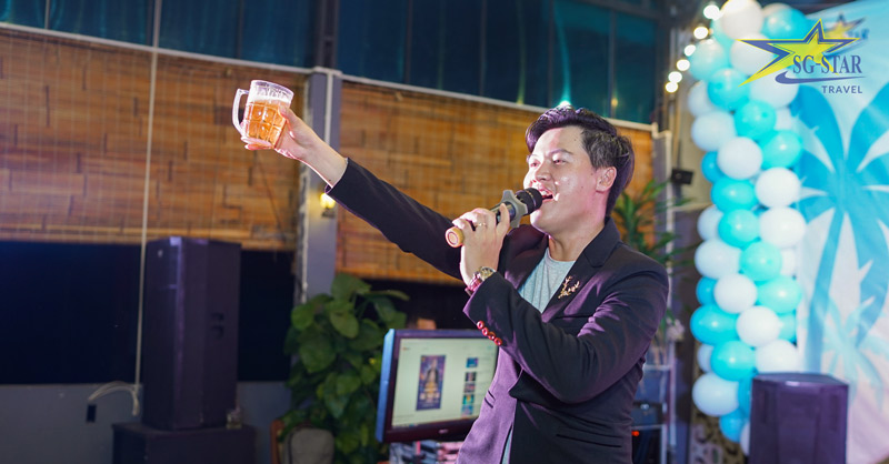 Tour Bình Hưng - Ninh Chữ - Vĩnh Hy 3N3Đ (Dành cho Khách Đoàn) | Saigon Star Travel Khai mạc tiệc Gala Dinner